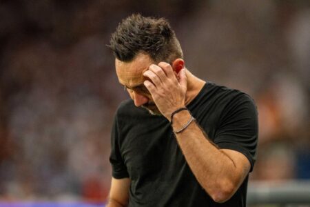 أربعة فرق تتنافس لتجنب الهبوط في صراع الهبوط بالدوري الإنجليزي الممتاز