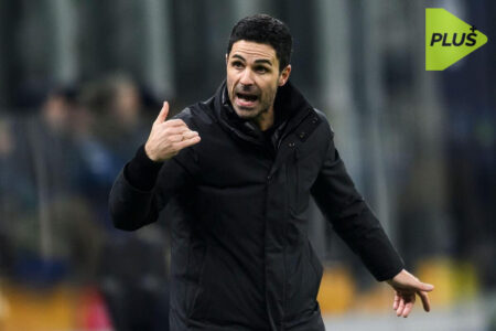 ديفيد رايا حارس مرمى آرسنال يقوم بتصدي حاسم ضد تشيلسي في مباراة الدوري الإنجليزي