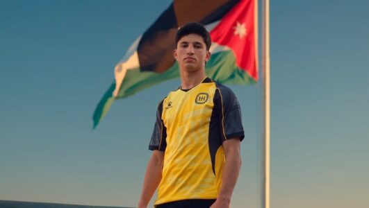 عمر خضر يوقع عقد انضمامه لنادي الحسين إربد